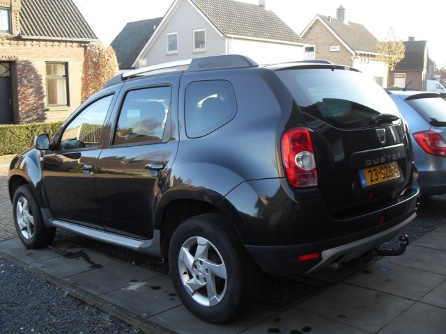 DACIA DUSTER 1.6 Aniversare 2WD T van Venrooy auto's, 5373 AG Herpen