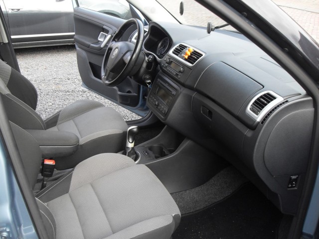 SKODA FABIA 1.4-16V  Sport T van Venrooy auto's, 5373 AG Herpen