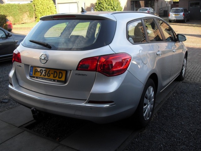 OPEL ASTRA 1.4 Turbo Business, Sports T van Venrooy auto's, 5373 AG Herpen
