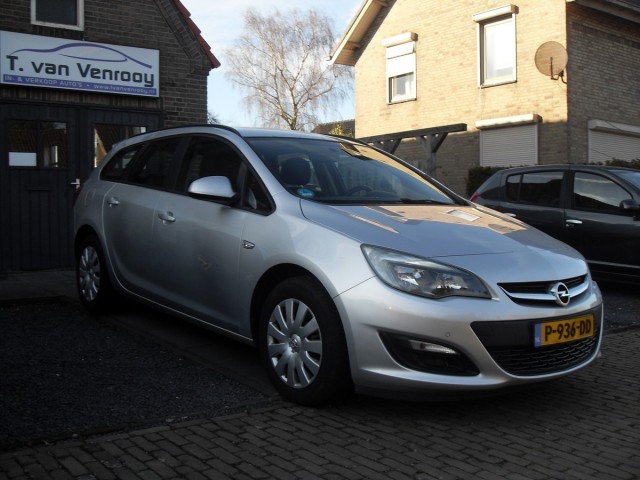 OPEL ASTRA 1.4 Turbo Business, Sports T van Venrooy auto's, 5373 AG Herpen