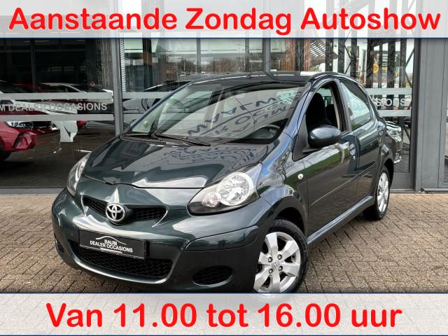 TOYOTA AYGO 1.0-12V AIRCO LMV 5 DEURS, Baum Dealer Occasions BV, Waalwijk