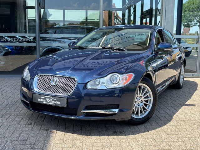 Jaguar Xf - 3.0 V6 PREMIUM 238PK AUTOMAAT AIRCO-ECC LEER NAVI.