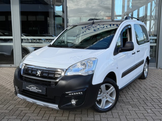Peugeot Partner tepee - 1.2 OUTDOOR NAVI PANO AIRCO/ECC PDC