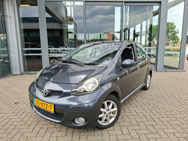 Toyota Aygo - 1.0-12V COMFORT AIRCO 5DEURS NAVI CARPLAY LMV