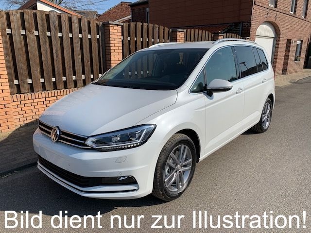 Volkswagen Touran - 1.5 TSI DSG Comfortline P.-Dach LED Navi Kam