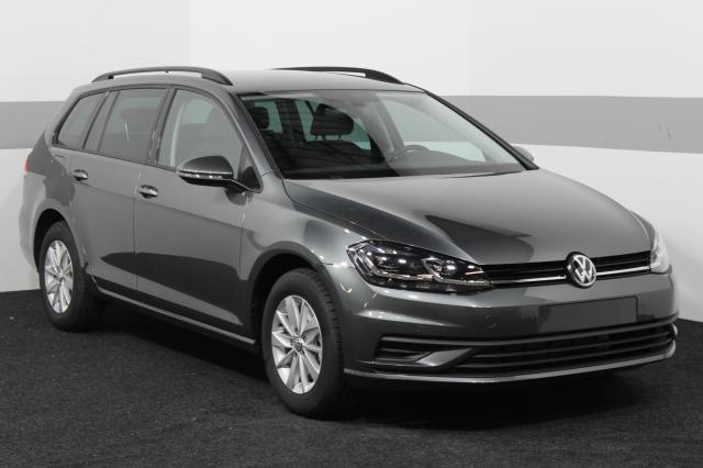 Volkswagen Golf - Variant Trendline NAVI LED PDC v+h MF-Le...