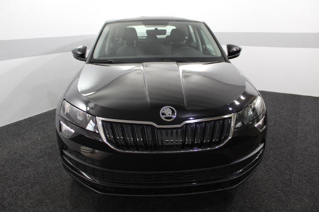 Skoda Karoq - Active PLUS TEMPOMAT ALU PDC v+h 1.6 TD...