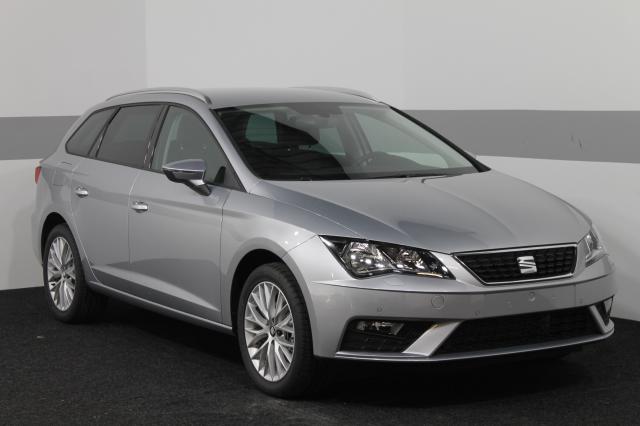 Seat Leon - STYLE SHZ NAVI PDC v+h FullLink KLIMAAUT...