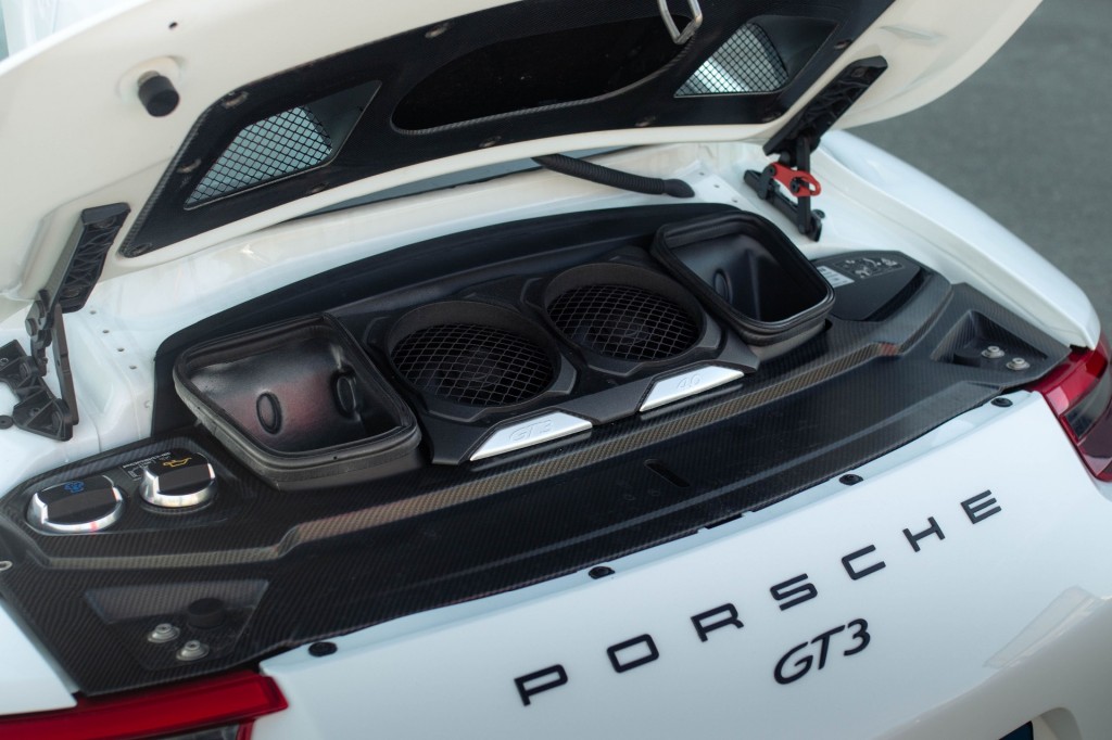 PORSCHE, 911