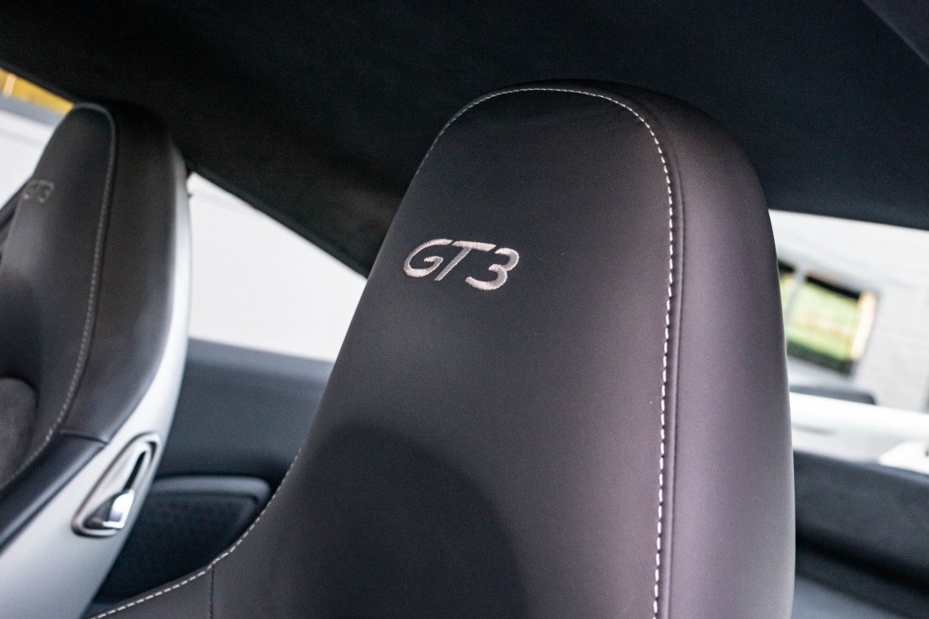 PORSCHE, 911