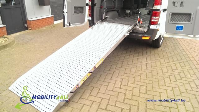 MERCEDES-BENZ SPRINTER  rolstoelbus / rolwagen