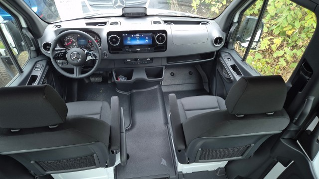 MERCEDES-BENZ SPRINTER  rolstoelbus / rolwagen