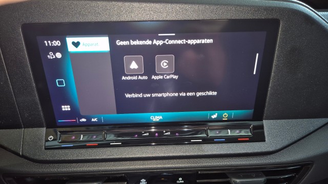 VOLKSWAGEN CADDY MAXI 2.0 TDi BleuMotion Euro 6 geschikt voor 1 rolstoel nieuw leverbaar bij Mobility4all