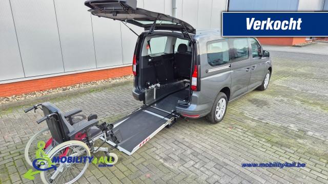 VOLKSWAGEN CADDY MAXI 2.0 TDi BleuMotion Euro 6 geschikt voor 1 rolstoel nieuw leverbaar bij Mobility4all