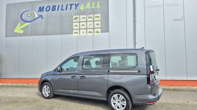 VOLKSWAGEN CADDY MAXI 2.0 TDi BleuMotion Euro 6 geschikt voor 1 rolstoel nieuw leverbaar bij Mobility4all