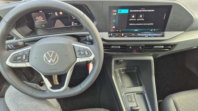 VOLKSWAGEN CADDY MAXI 2.0 TDi BleuMotion Euro 6 geschikt voor 1 rolstoel nieuw leverbaar bij Mobility4all