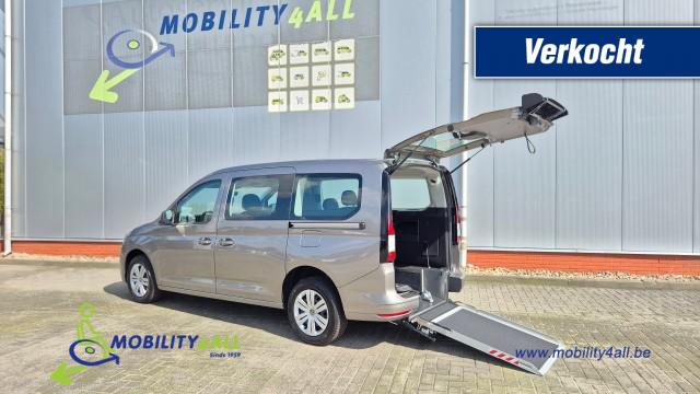 VOLKSWAGEN CADDY MAXI 2.0 TDi BleuMotion Euro 6 geschikt voor 1 rolstoel nieuw leverbaar bij Mobility4all