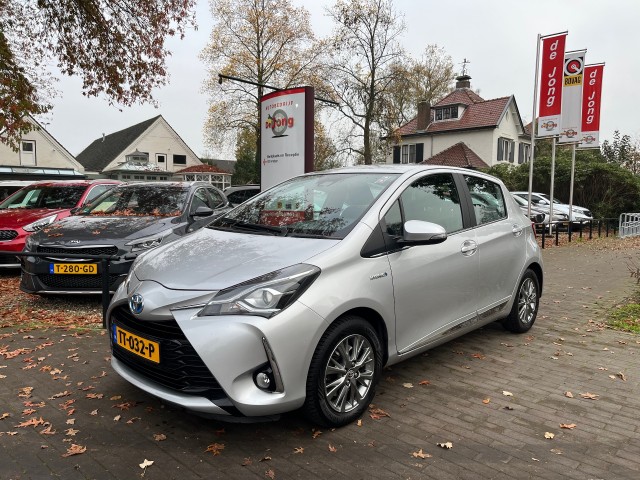 TOYOTA YARIS 1.5 HYBRID EXECUTIVE AUTOMAAT / NAVI / CAMERA / CRUISE CTR., Autobedrijf de Jong, Helvoirt