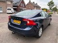 VOLVO S60 1.6 T3 150PK / NAVI / CRUISE CTR. / TREKHAAK / AIRCO-ECC / PDC, Autobedrijf de Jong, Helvoirt