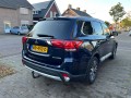 MITSUBISHI OUTLANDER 2.0 EXECUTIVE EDITION 7-PERSOONS AUTOMAAT / AFN. TREKHAAK, Autobedrijf de Jong, Helvoirt