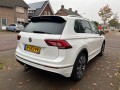 VOLKSWAGEN TIGUAN 1.5 TSI R-LINE AUTOMAAT 150PK / PANODAK, Autobedrijf de Jong, Helvoirt