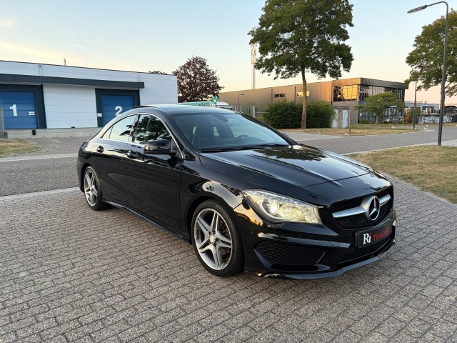 MERCEDES-BENZ CLA-KLASSE 180 Aut Pano Night Pakket , RI Trading B.V., Enschede