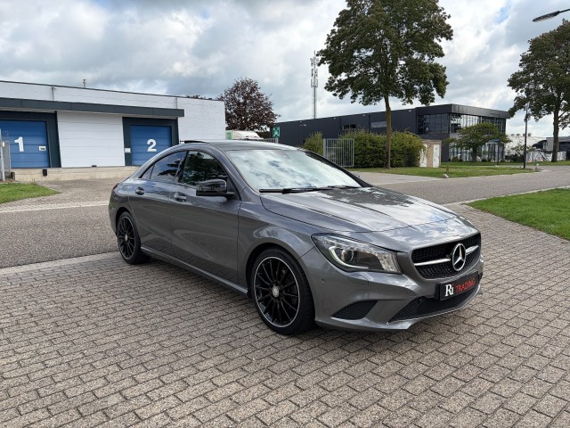 MERCEDES-BENZ CLA-KLASSE 200 Aut Pano Night Pakket , RI Trading B.V., Enschede
