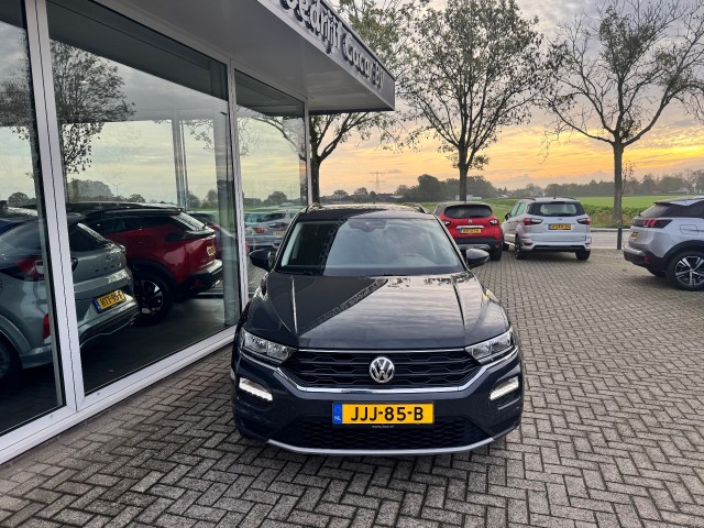 Volkswagen T-roc - 1.5 TSI SPORT- ALL IN PRIJS-Camera -NAVI