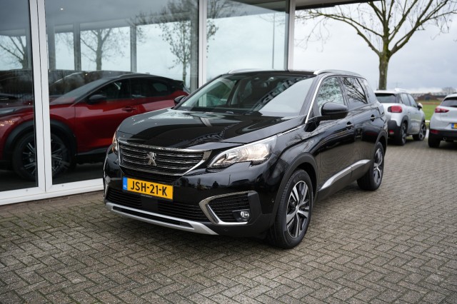 PEUGEOT 5008 1.2 PT CROSSWAY /ALL IN PRIJS/ 7 Persoons/Camera/Carplay/Navigatie, Autobedrijf Cocar, Oudenbosch
