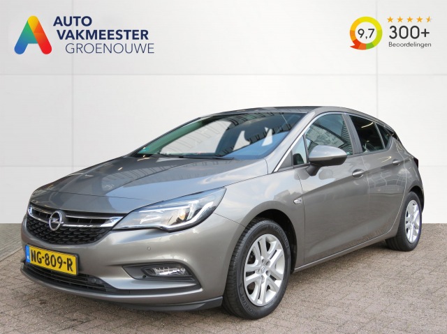 Opel Astra - 1.4 150pk Online Edition / Navigatie / Trekhaak / BOVAG garantie