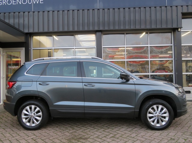 SKODA KAROQ 1.0 TSI 115pk DSG-aut. Clever Edition / Virtual / Navi / BOVAG g, Garage Groenouwe, Bathmen