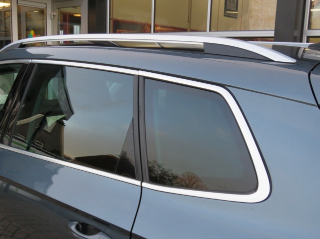 SKODA KAROQ 1.0 TSI 115pk DSG-aut. Clever Edition / Virtual / Navi / BOVAG g, Garage Groenouwe, Bathmen