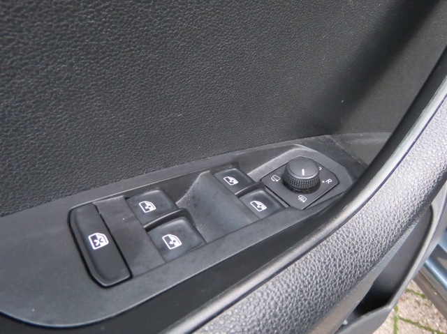 SKODA KAROQ 1.0 TSI 115pk DSG-aut. Clever Edition / Virtual / Navi / BOVAG g, Garage Groenouwe, Bathmen