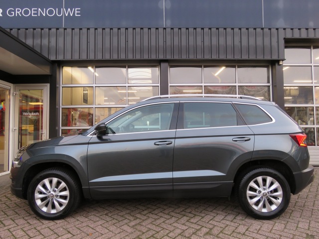 SKODA KAROQ 1.0 TSI 115pk DSG-aut. Clever Edition / Virtual / Navi / BOVAG g, Garage Groenouwe, Bathmen