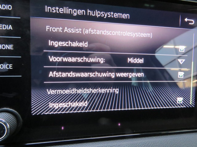 SKODA KAROQ 1.0 TSI 115pk DSG-aut. Clever Edition / Virtual / Navi / BOVAG g, Garage Groenouwe, Bathmen