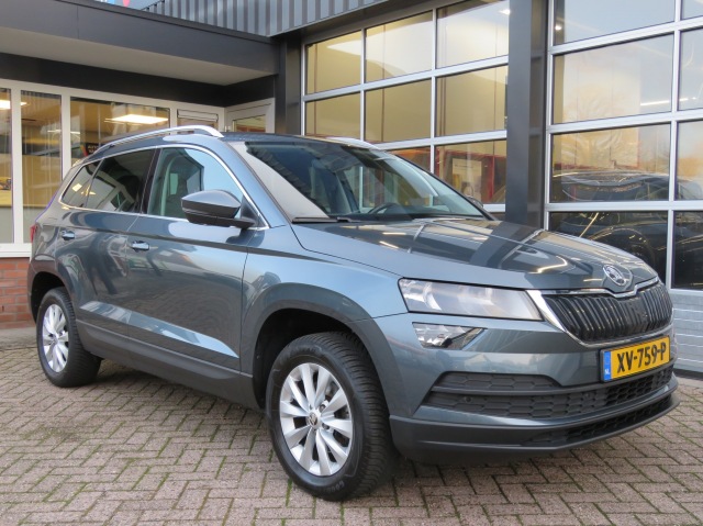 SKODA KAROQ 1.0 TSI 115pk DSG-aut. Clever Edition / Virtual / Navi / BOVAG g, Garage Groenouwe, Bathmen