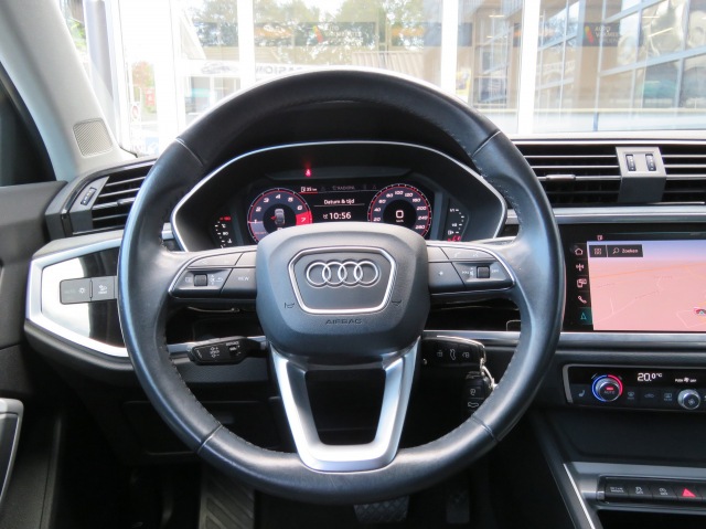 AUDI Q3 SPORTBACK 35 TFSI S Edition S-Tronic / Navi / Led / 18 Inch / BOVAG garant, Garage Groenouwe, Bathmen