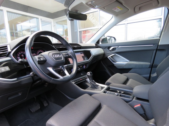 AUDI Q3 SPORTBACK 35 TFSI S Edition S-Tronic / Navi / Led / 18 Inch / BOVAG garant, Garage Groenouwe, Bathmen