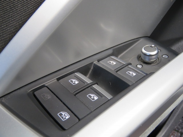 AUDI Q3 SPORTBACK 35 TFSI S Edition S-Tronic / Navi / Led / 18 Inch / BOVAG garant, Garage Groenouwe, Bathmen