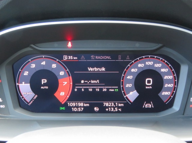 AUDI Q3 SPORTBACK 35 TFSI S Edition S-Tronic / Navi / Led / 18 Inch / BOVAG garant, Garage Groenouwe, Bathmen