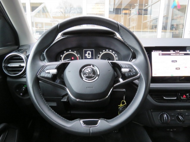 SKODA FABIA 1.0 TSI 95PK Ambition / Navi / Cruise / BOVAG garantie, Garage Groenouwe, Bathmen