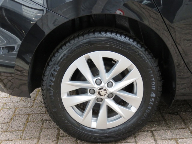 SKODA FABIA 1.0 TSI 95PK Ambition / Navi / Cruise / BOVAG garantie, Garage Groenouwe, Bathmen