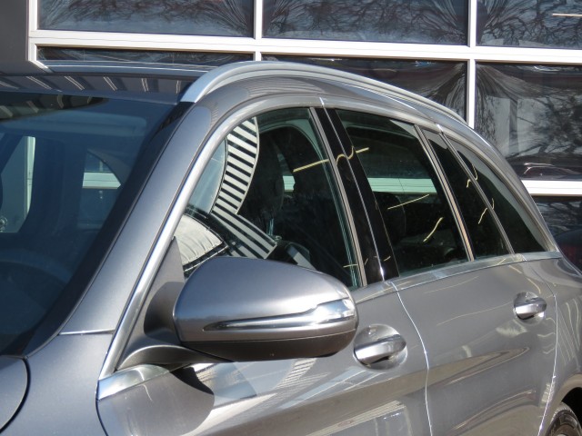 MERCEDES-BENZ C-KLASSE 180 156pk Aut. PRESTIGE / Camera / Leder-stof / Trekhaak / Veel , Garage Groenouwe, Bathmen