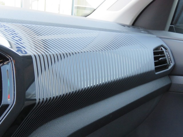 VOLKSWAGEN T-CROSS 1.0 TSI LIFE / 17 Inch / BOVAG garantie, Garage Groenouwe, Bathmen