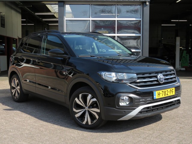 VOLKSWAGEN T-CROSS 1.0 TSI LIFE / 17 Inch / BOVAG garantie, Garage Groenouwe, Bathmen