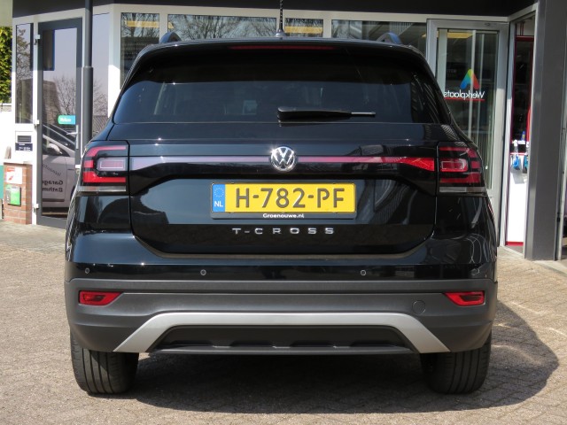 VOLKSWAGEN T-CROSS 1.0 TSI LIFE / 17 Inch / BOVAG garantie, Garage Groenouwe, Bathmen