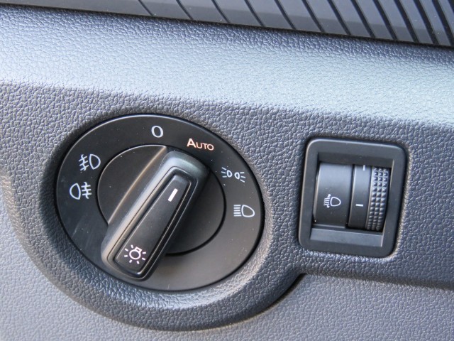 VOLKSWAGEN T-CROSS 1.0 TSI LIFE / 17 Inch / BOVAG garantie, Garage Groenouwe, Bathmen