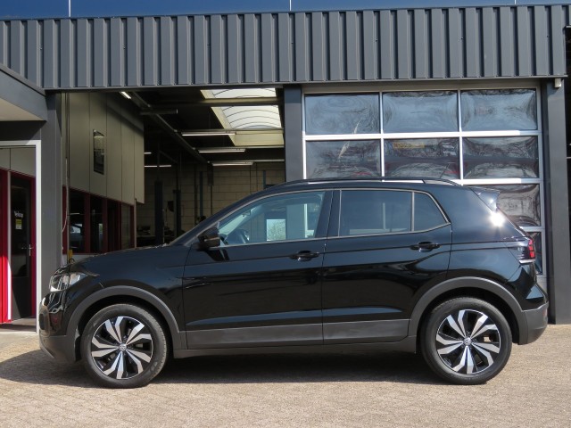 VOLKSWAGEN T-CROSS 1.0 TSI LIFE / 17 Inch / BOVAG garantie, Garage Groenouwe, Bathmen