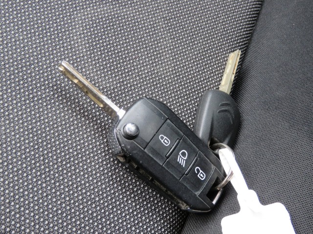 CITROEN C3 1.2 PT FEEL / Carplay / Clima / BOVAG garantie, Garage Groenouwe, Bathmen