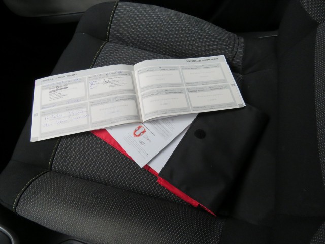 CITROEN C3 1.2 PT FEEL / Carplay / Clima / BOVAG garantie, Garage Groenouwe, Bathmen